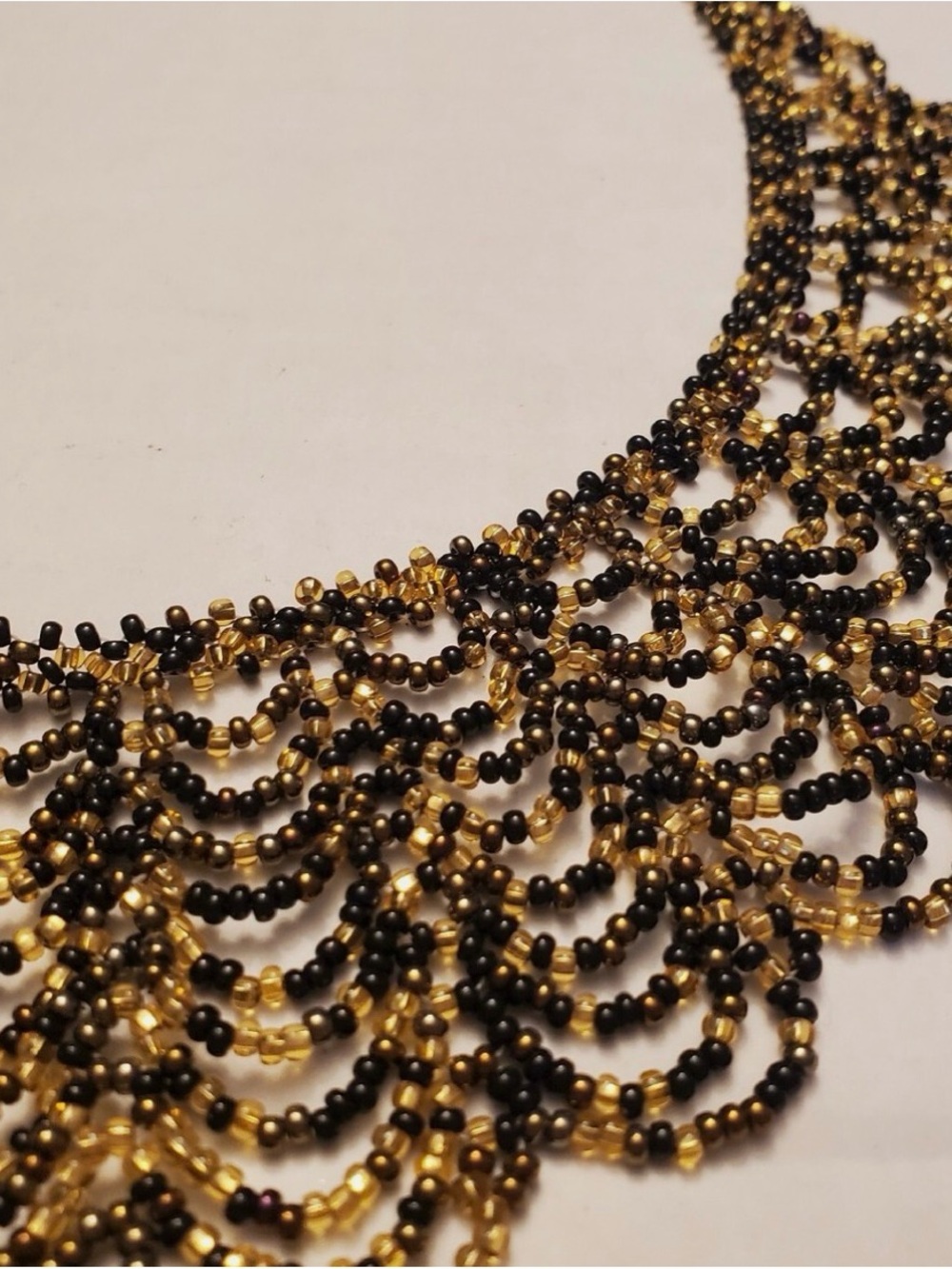 Elegant Vintage Style Hand Beaded Collar Bib Necklace Seed Bead Woven Scalloped